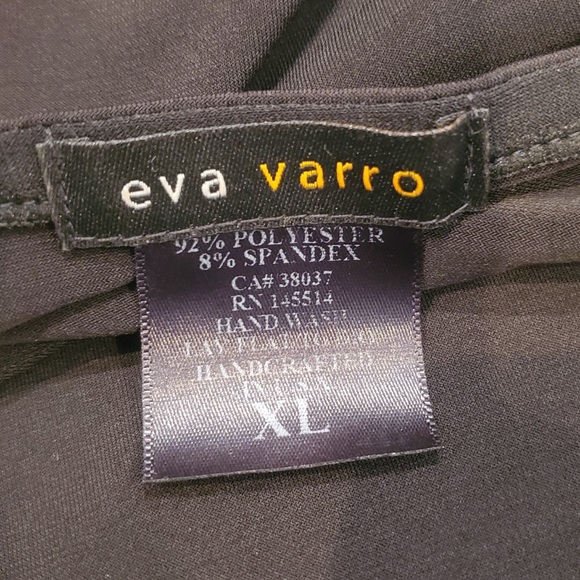 Eva Varro Black Asymmetrically Tiered Blouse in XL - Picture 4 of 4